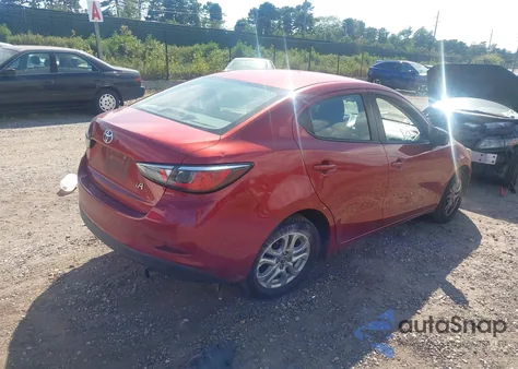 2018 Toyota Yaris Ia z USA, uszkodzony, nr VIN 3MYDLBYV0JY326409